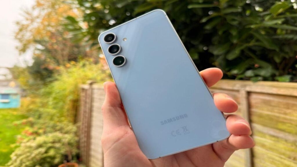 Samsung Launch: DSLR जैसा कैमरा और मक्खन जैसी स्पीड! Samsung का दमदार 5G फोन लॉन्च